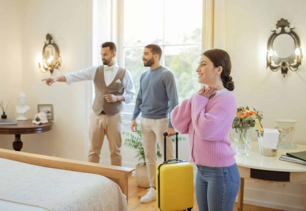 Pourquoi les hôtes devraient faire appel à une conciergerie Airbnb ?